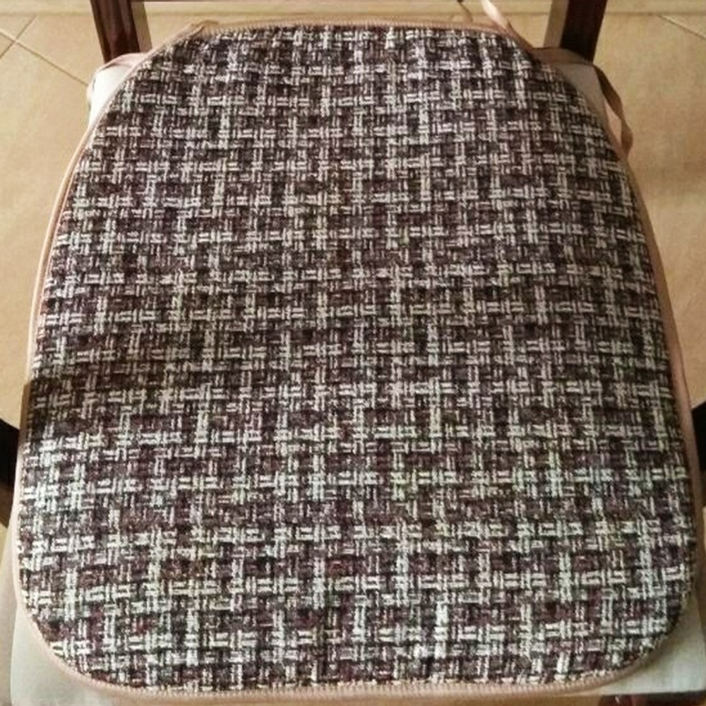 Сиденье из ткани на стул "ДВ. АМЕТИСТ" дизайн: 2367/1, размер 43*43см, Россия.