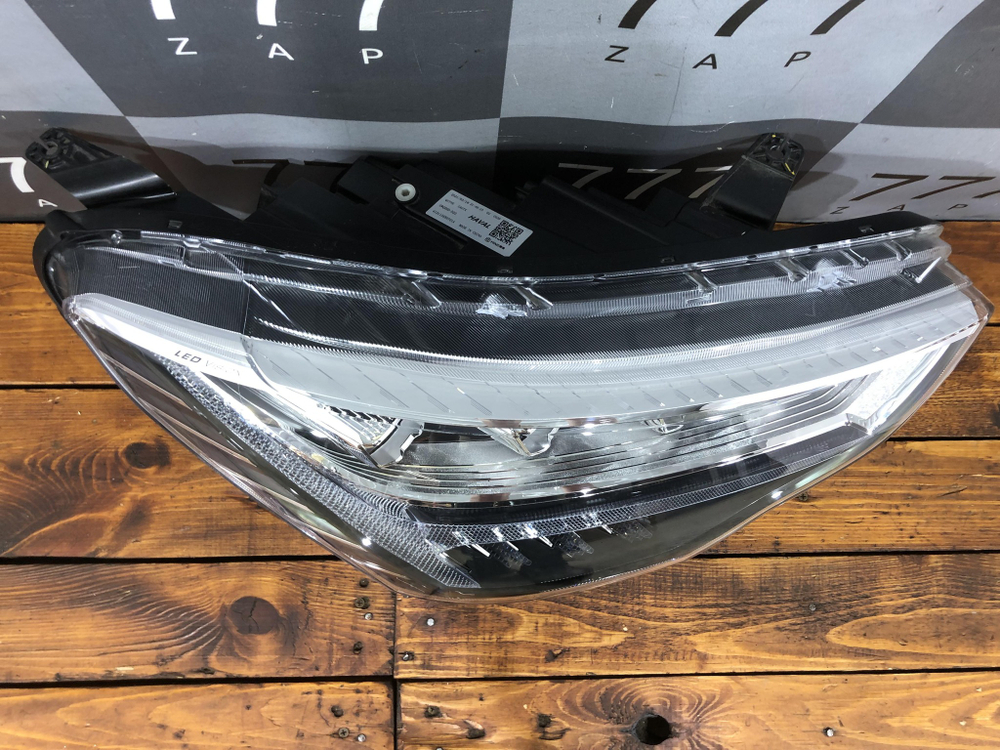 Фара правая LED Haval Jolion б/у оригинал целая 4121105xst01a