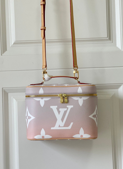 Louis Vuitton Nice BB