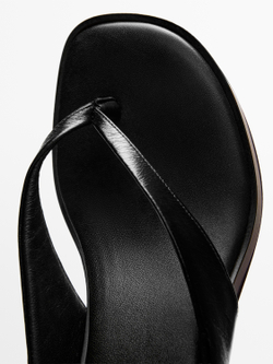 Massimo Dutti Сандалии на среднем каблуке с разделителем для пальцев ног, черный