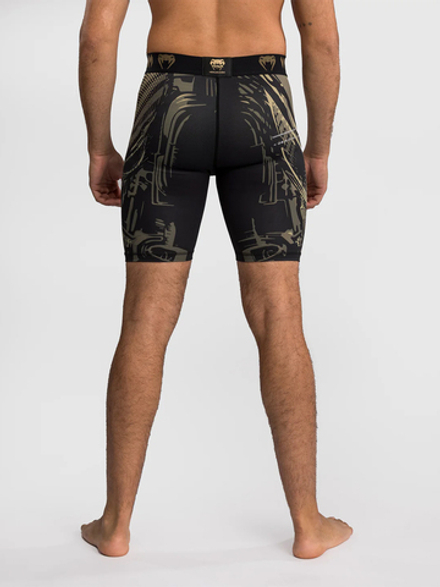 Шорты компрессионные Venum Invader Black/Sand