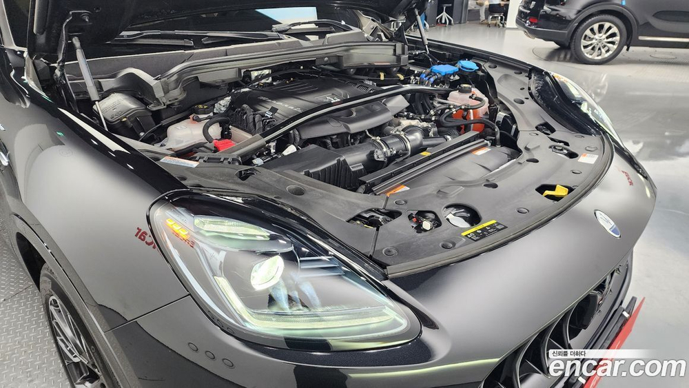 Maserati Grecale 2.0 AWD GT 타입 P (03.2023)