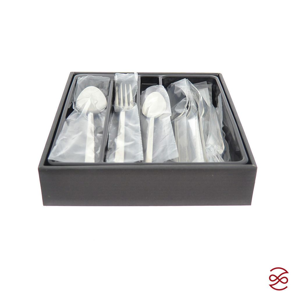 Набор столовых приборов Artful Sultan Titanium 18 пр