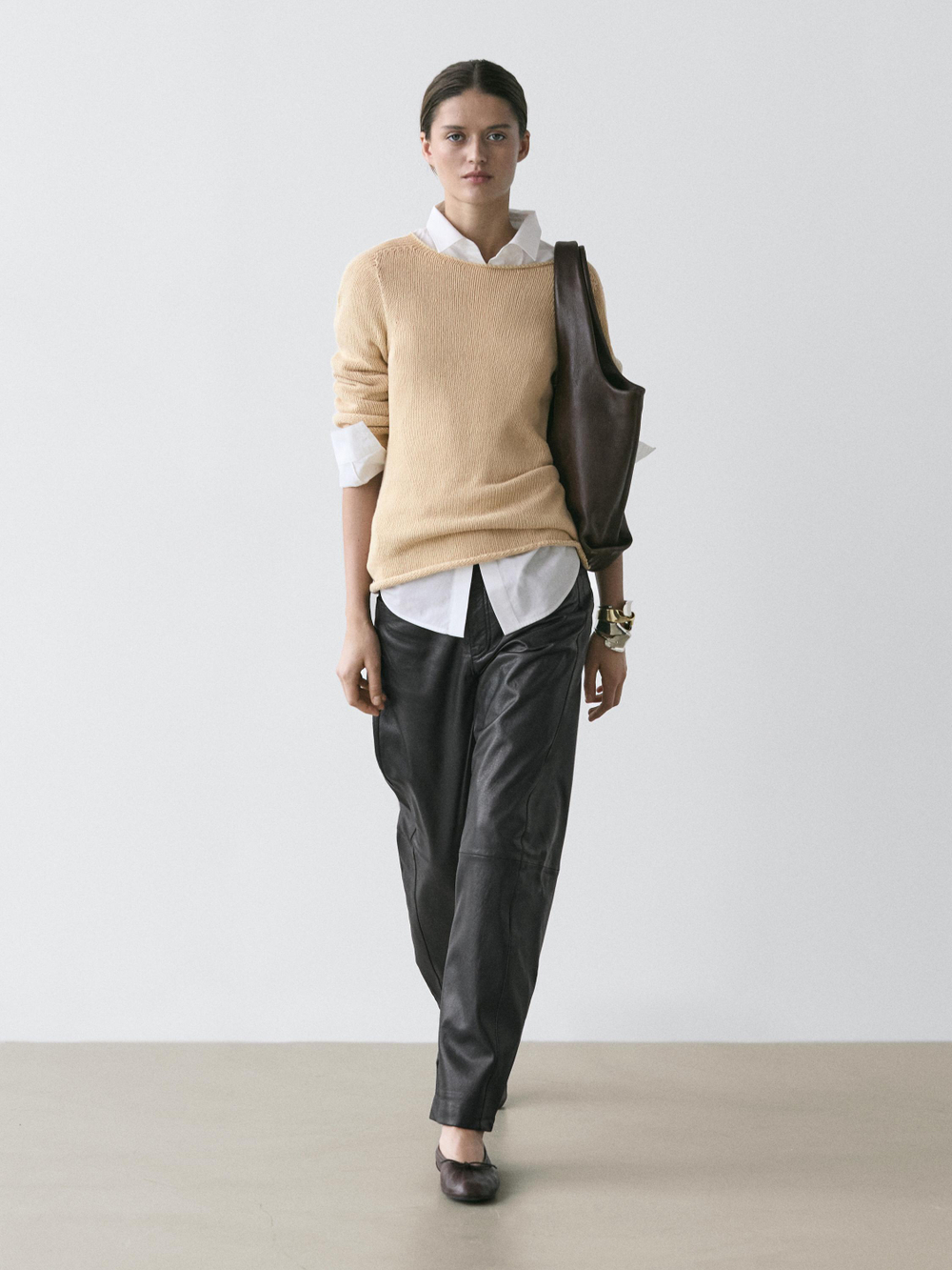 Massimo Dutti Брюки-баллоны из кожи наппа, черный