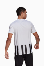 Футболка adidas Striped 21