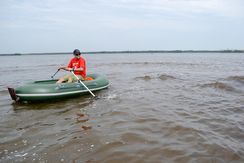 Лодка Мнев и К TUZ-280 (оливка) с пайолами