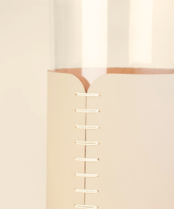 Ваза в кожаном чехле Concord 15 х 40 Айвори