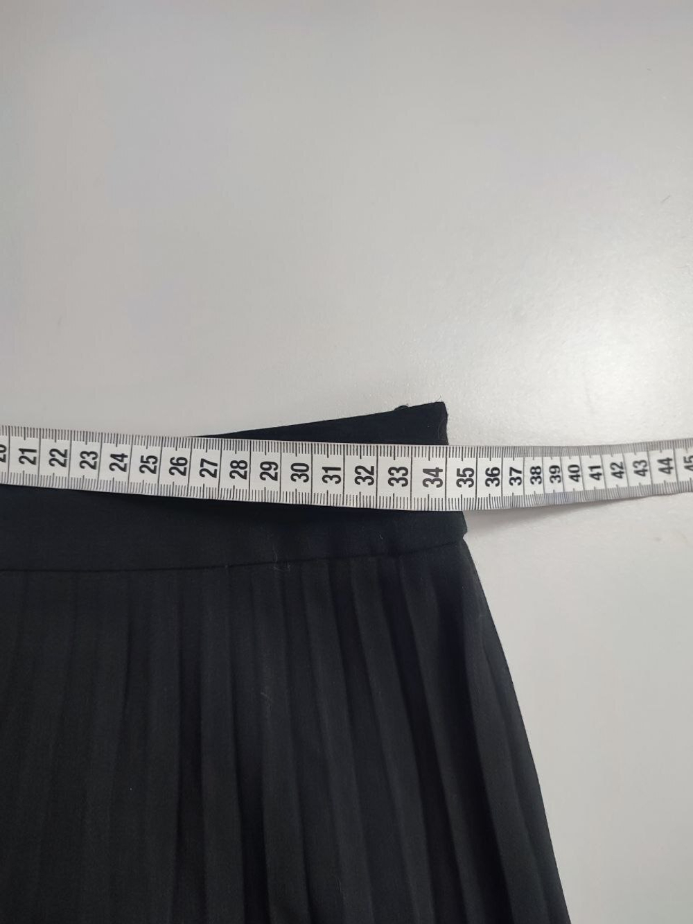 Юбка Stradivarius темная 46 размер