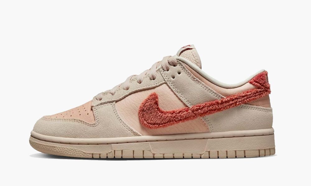 Nike Dunk Low WMNS &quot;Terry Swoosh&quot;