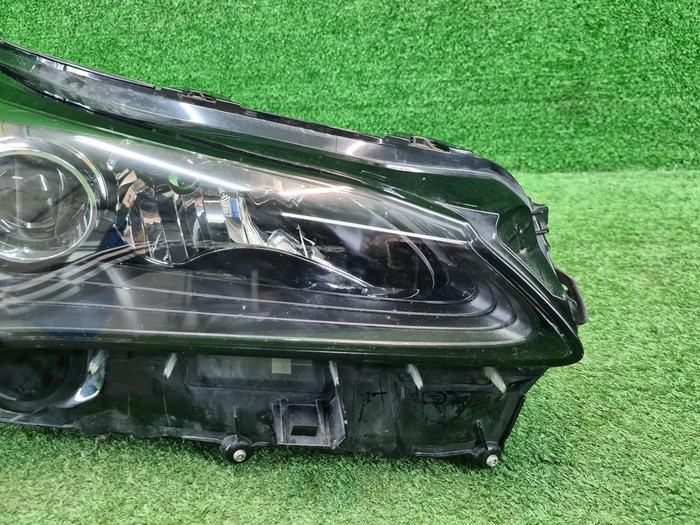 Фара правая Lexus NX 1 (2014-2017) LED