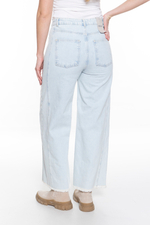 ДЖИНСЫ С ШИРОКИМИ ШТАНИНАМИ