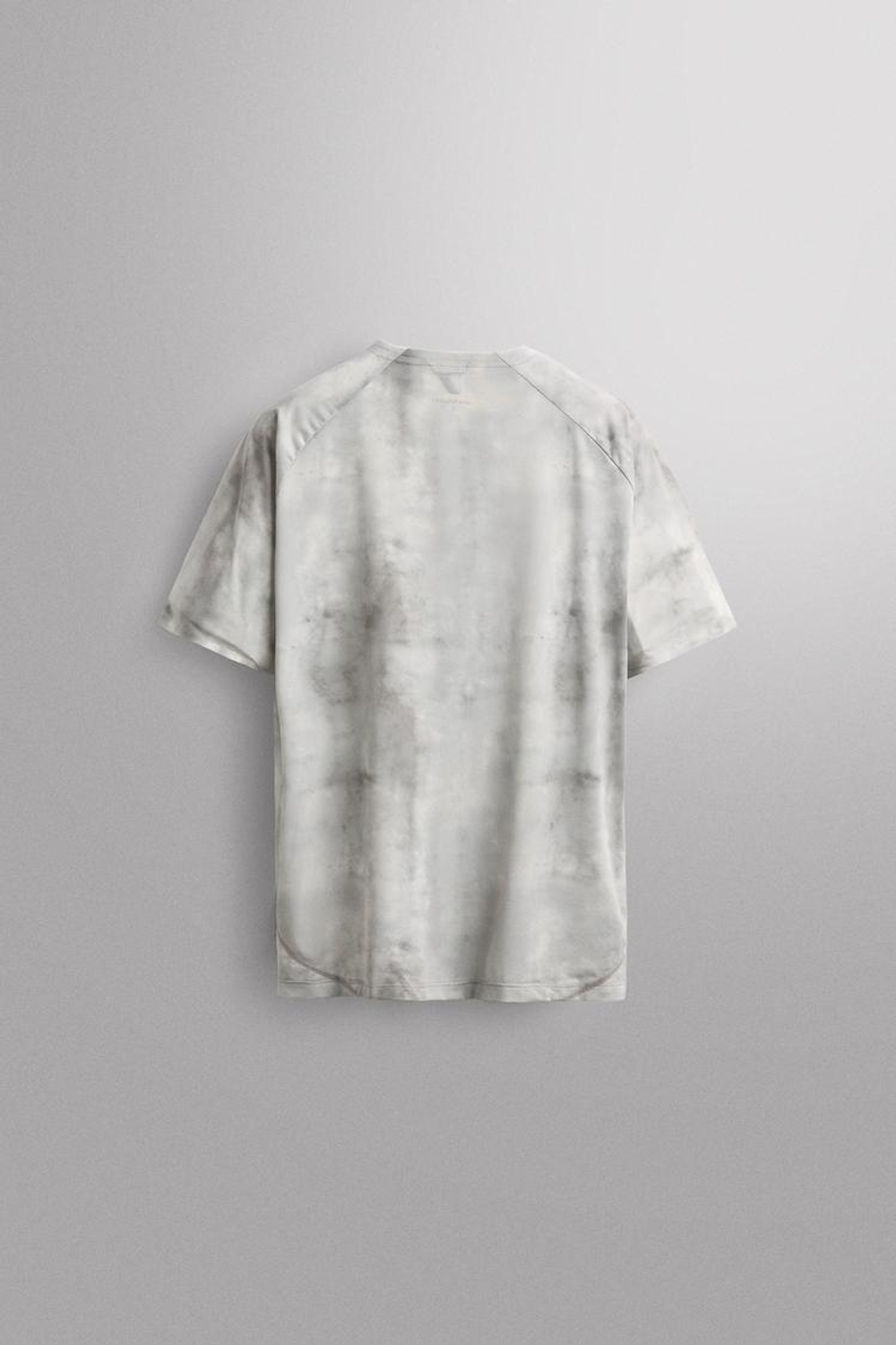 ZARA ФУТБОЛКА ДЛЯ БЕГА С ПРИНТОМ, ОТТЕНКИ СЕРОГО