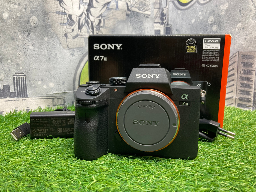 Sony A7 III (10 кадров)