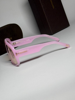 Солнцезащитные очки Tom Ford