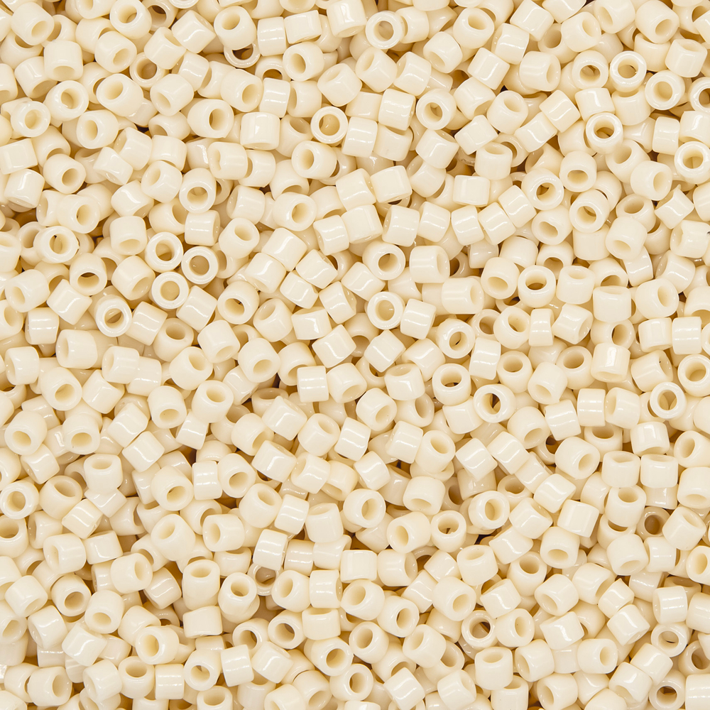 Японский бисер TOHO Treasure (№51), непрозрачный глянцевый