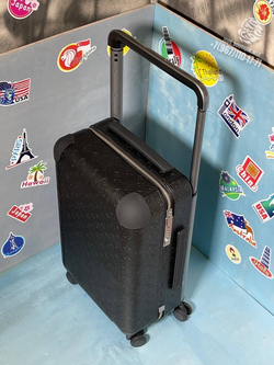 Дорожный чемодан Louis Vuitton Horizon 50