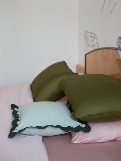 Простыня на резинке из премиального сатина цвета пыльной розы из коллекции essential, 160х200х30 см