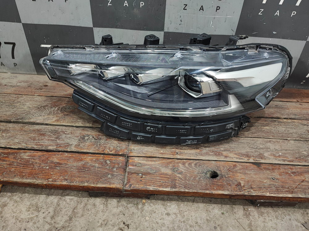 Фара левая LED Haval F7 1 19-24 Б/У Оригинал 4121102XKQ00A