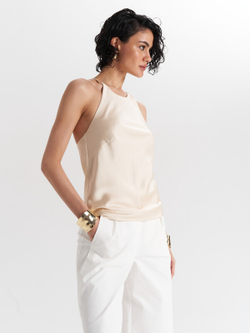 Топ с открытой спиной