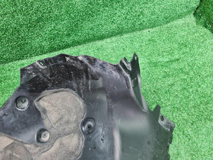 Подкрылок передний правый BMW 5er G30 (2017-2020)