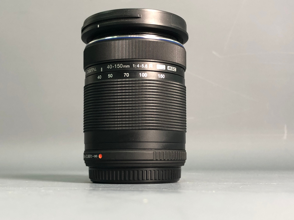 Olympus ED 40-150mm f/4.0-5.6 R MFТ