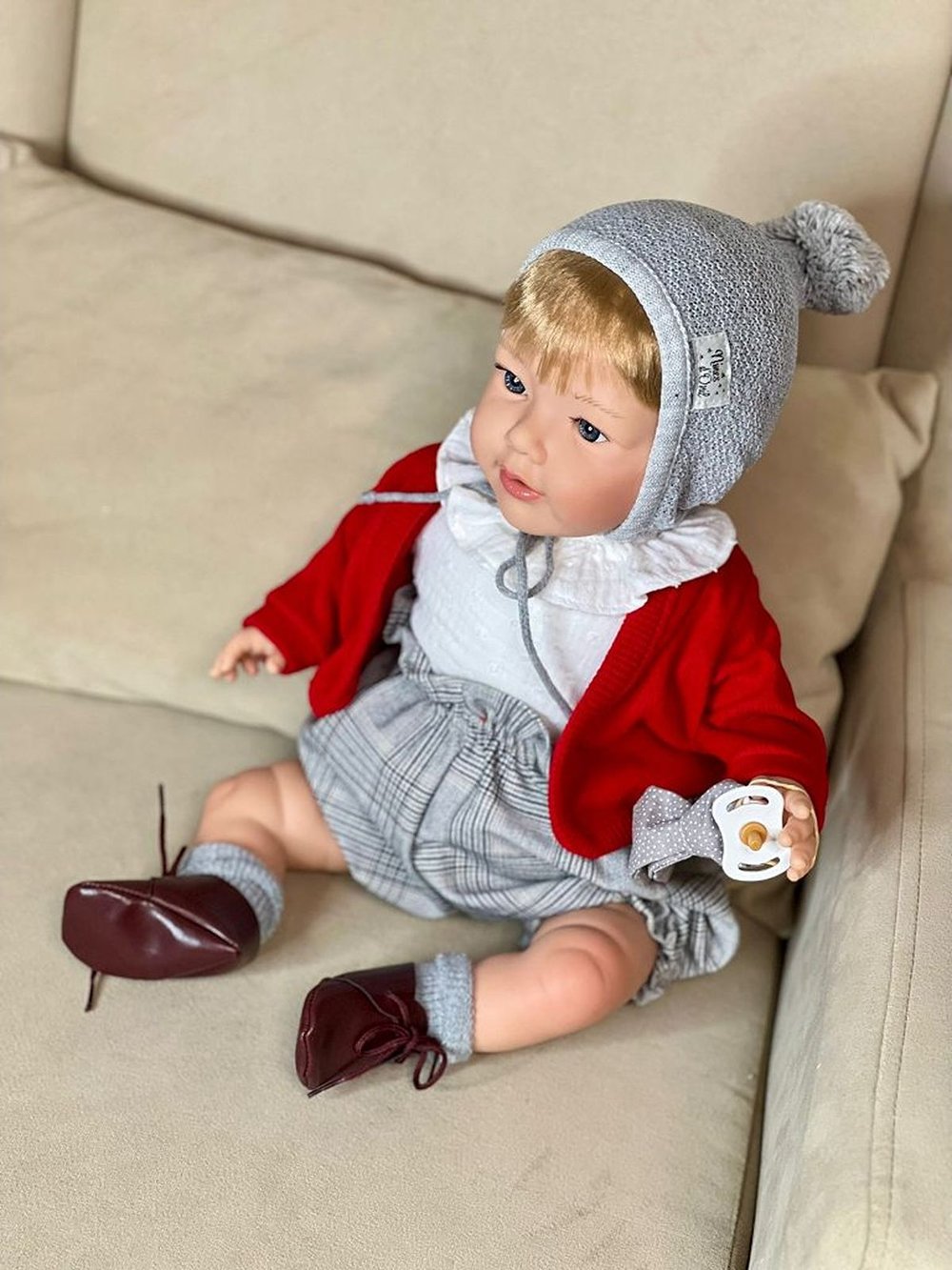 Кукла Nines 48см Guille мягконабивная в пакете (N4810K1)