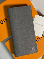 Кошелёк Louis Vuitton