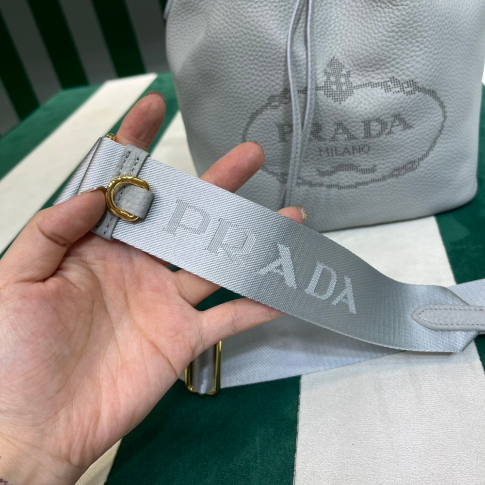 Prada Bag 23 cm
