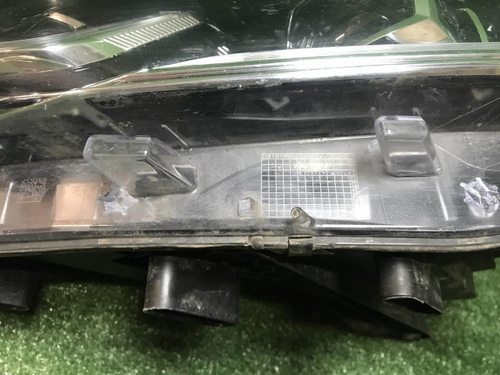 Фара левая VW Taos (2020-н.в.) LED