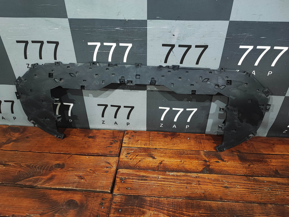 Накладка решетки радиатора Chery Tiggo 8 Pro 21-нв Б/У Оригинал 602001587AA