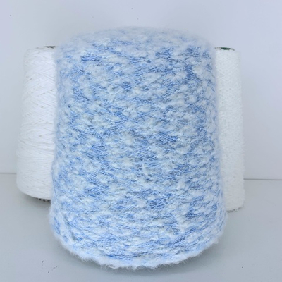 NORWAY-Lineapiu; 33% меринос, 44% п/с, 21% п/а, 2% эластан; 500м/100гр; цвет: голубой с белыми «пушками» на бело-голубой нити. Есть мал. бобинка 169гр.