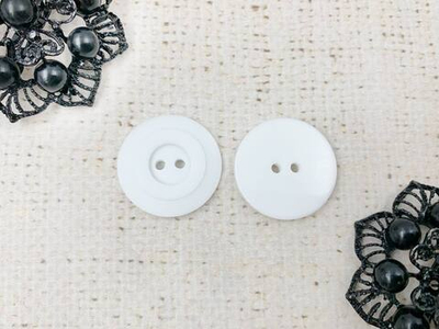 Пуговицы, d 2,5 см, белый