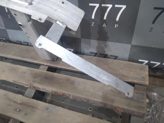 Усилитель переднего бампера BMW X5 (G05) 18-21 Б/У Оригинал 51117421599