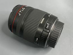Sigma Zoom 28-300mm 3.5-5.6 Macro Canon EF-S