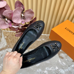 Louis Vuitton Shake Flat Ballerina (2 colors)