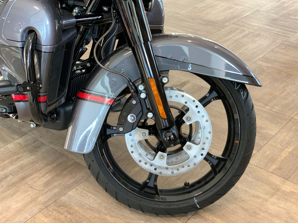 CVO™ Limited® (FLHTKSE), 2020 Harley-Davidson