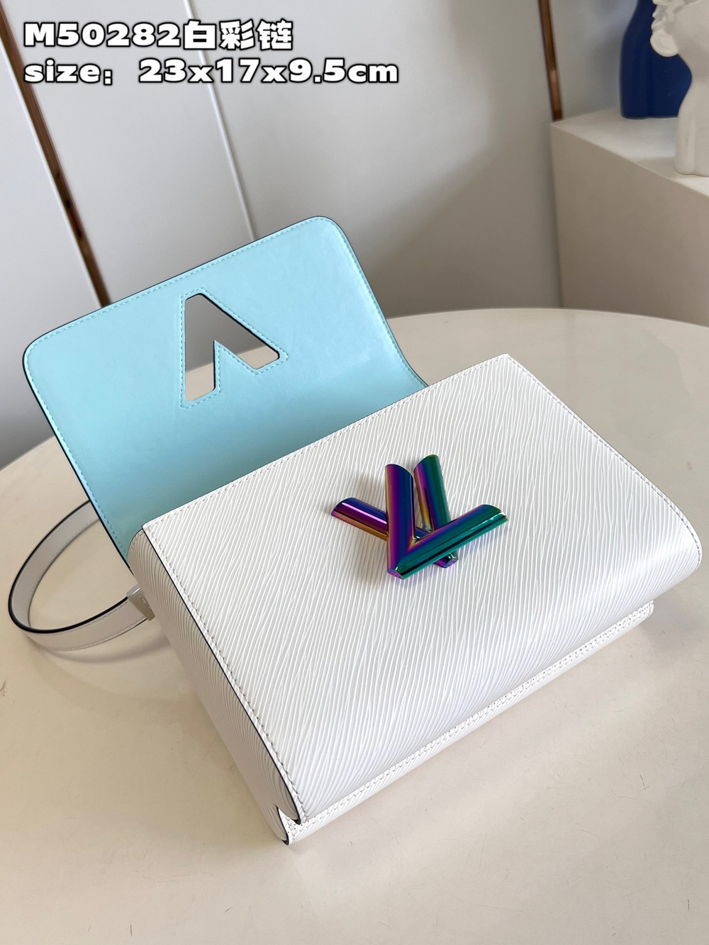 Louis Vuitton Twist MM
