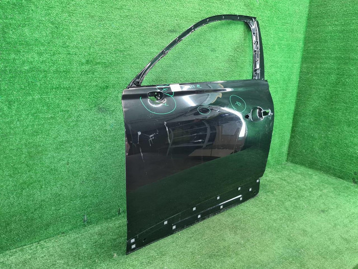 Дверь передняя левая Genesis GV80 (2020-н.в.)