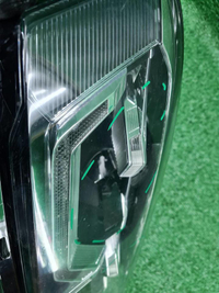 Фара правая VW Teramont (2017-2022) LED