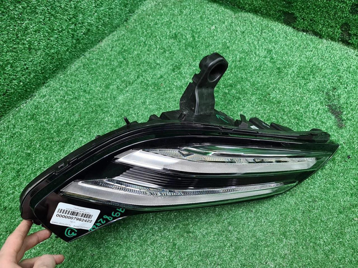 ДХО правый Zeekr 001 (2021-н.в.) LED