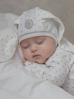 Чепчик с кантом, Зайка серый