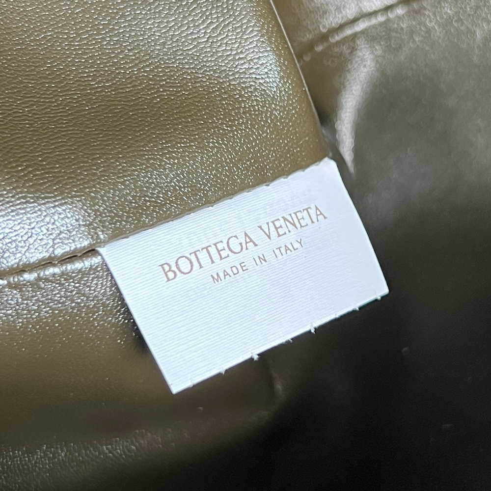 Bottega Veneta Mini Wallace 20 cm