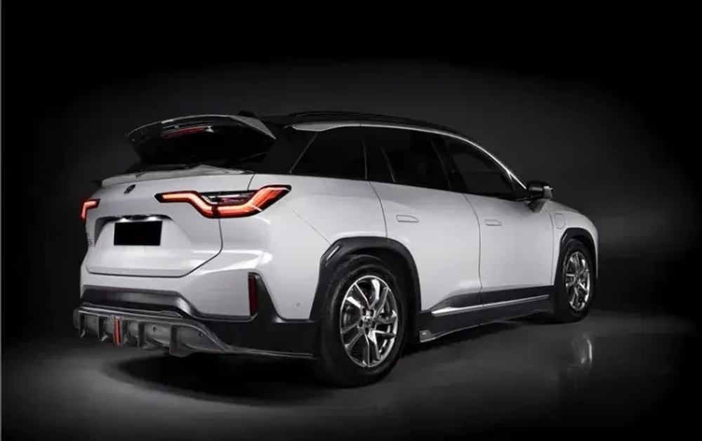 Карбоновый обвес для NIO EC6 НИО