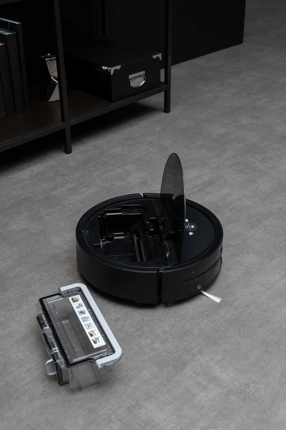 Робот-пылесос Tefal X-plorer Serie 120 Animal & Allergy RG7865WH
