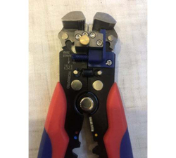 Инструмент для зачистки проводов WORKPRO 3в1 WP291007