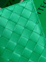 Обложка на паспорт Bottega Veneta