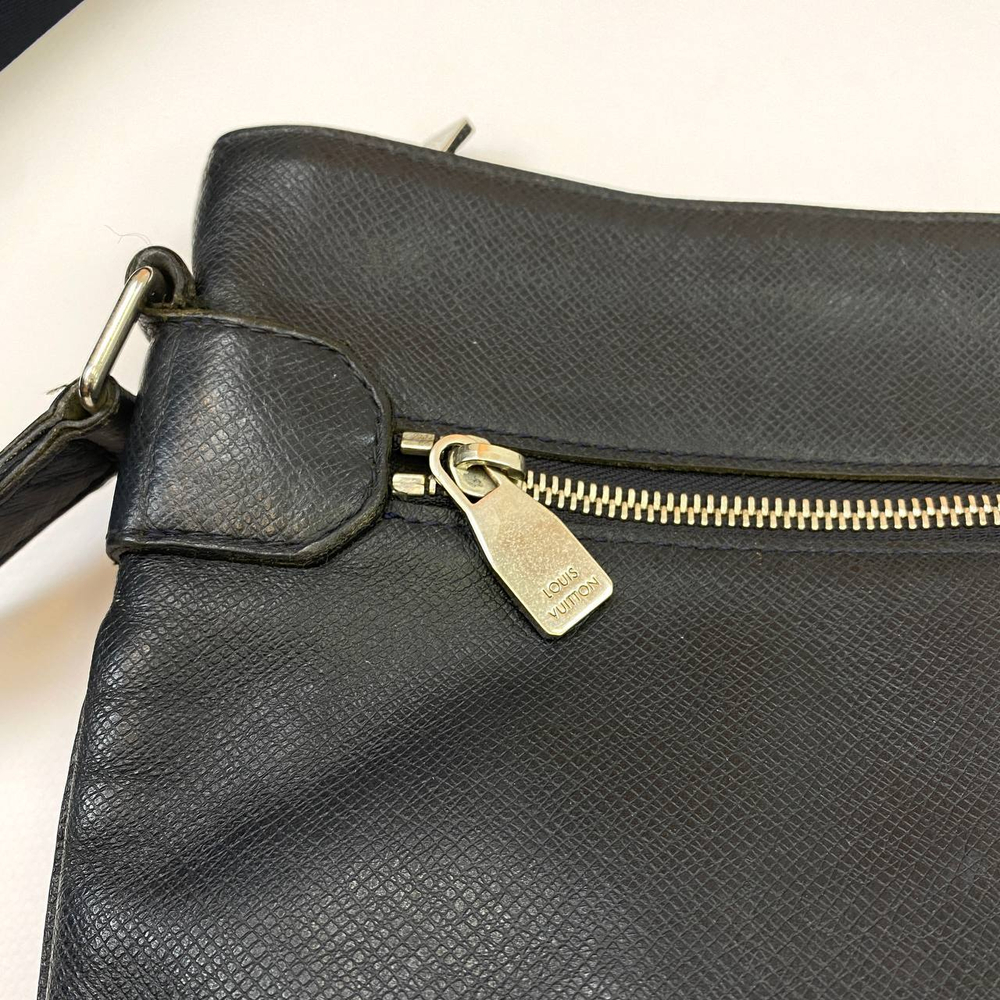 Сумка LouisVuitton