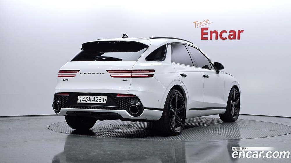 Genesis GV70 2.5T Бензин AWD (03.2021)
