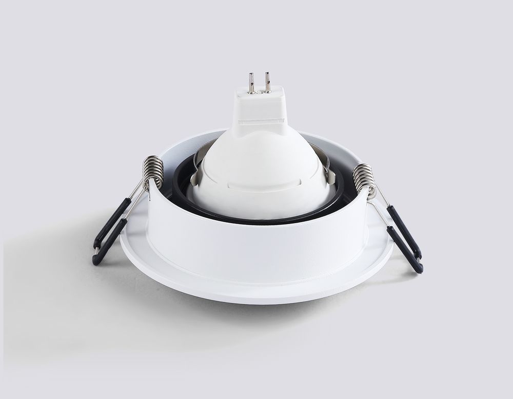 Ambrella Светильник встраиваемый Standard Tech TN102722