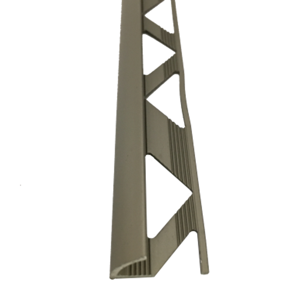 С - образный алюминиевый профиль для отделки внешних углов из плитки Титан матовый 10х2700мм